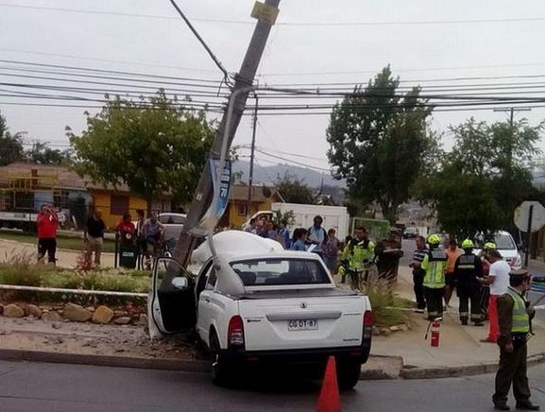 San Bernardo sigue puntero en choques a postes de la luz