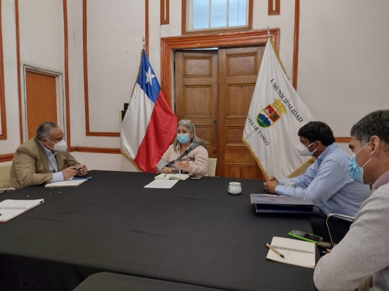 CGE conforma mesa de trabajo con municipalidad de Calera de Tango