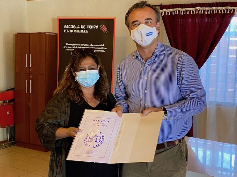 Agricovial entrega a El Romeral terreno que albergará futura plaza