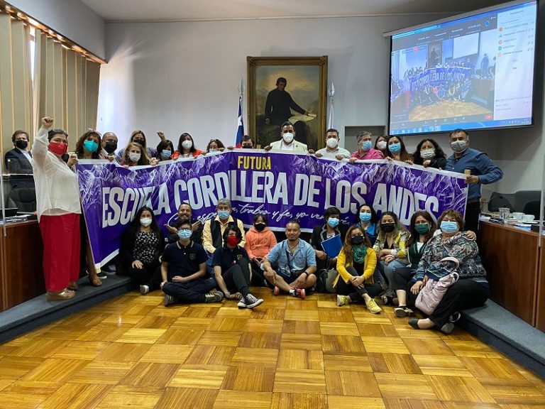 Este colegio no quiere llamarse más «Jaime Guzmán Errázuriz»