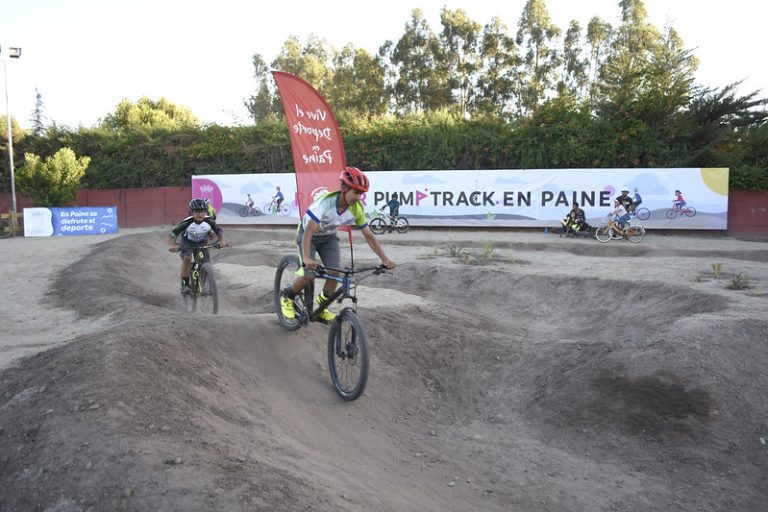 Inauguran pump truck en Paine y primera competencia será en febrero