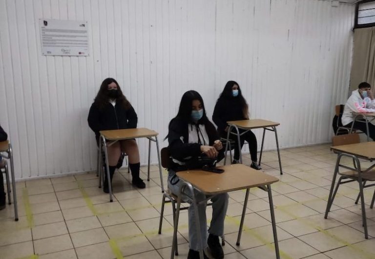 San Bernardo regresa a clases presenciales y Colegio de Profesores se siente excluido de la decisión