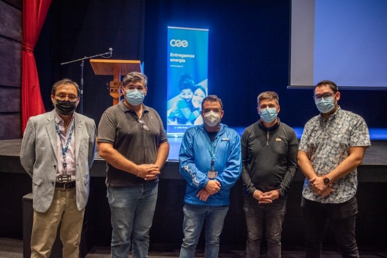 CGE realiza capacitación sobre riesgos eléctricos a personal de emergencia y atención al vecino de Buin