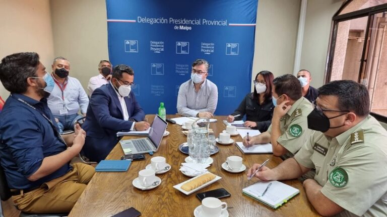 Semana Santa: Delegado Presidencial Provincial de Maipo coordina fiscalizaciones para evitar intoxicaciones con mariscos y pescados en mal estado