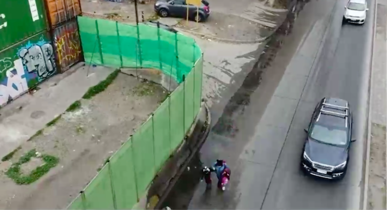 Vecinos denuncian falta de vereda por extensión de Línea 2 de Metro