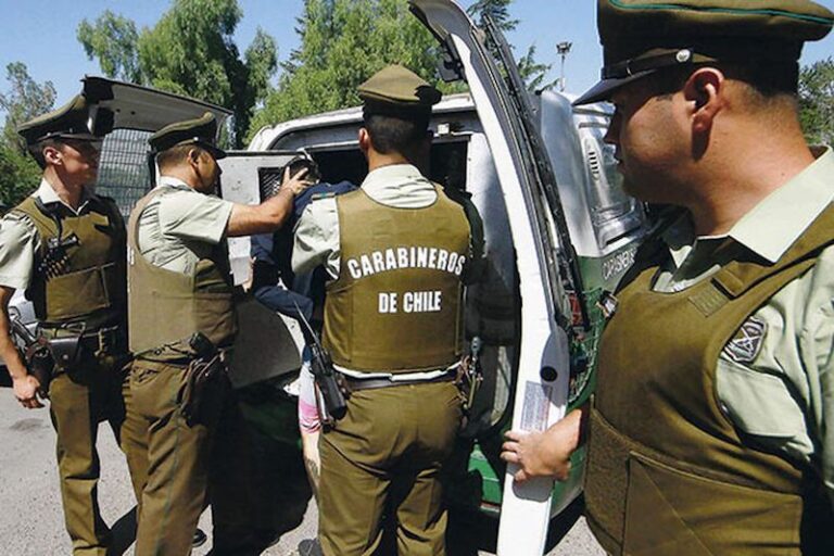Persecución policial terminó con un adolescente detenido en San Bernardo