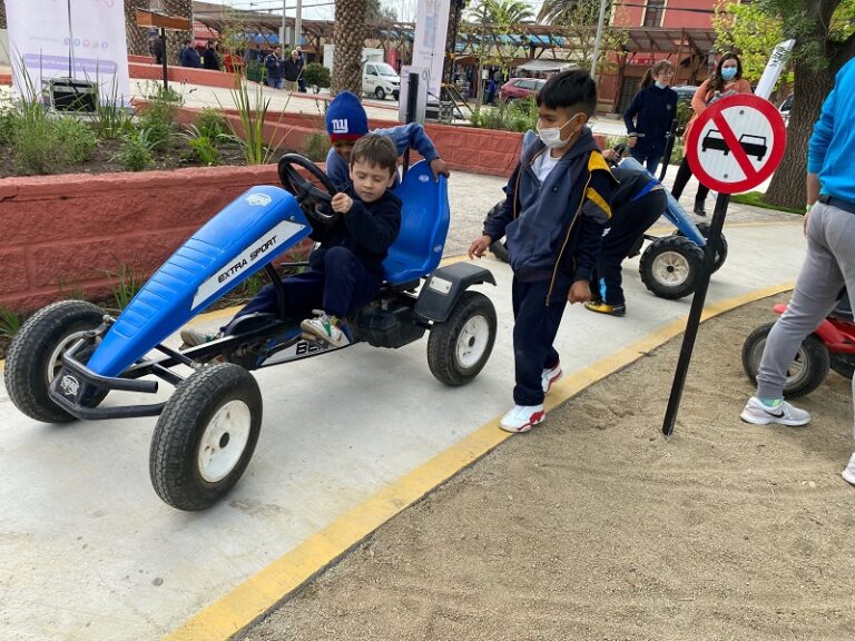 La Plaza Baquedano de Paine recuperó su sentido
