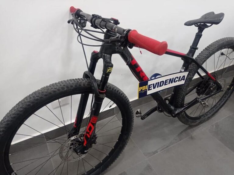 Recuperan mountainbike robada que era vendida por redes sociales