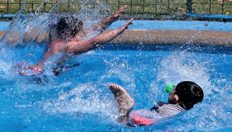 Dos niños reciben descarga eléctrica en piscina de condominio «San Francisco de Nos»