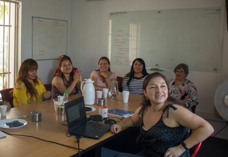 Vendedores ambulantes de San Bernardo se capacitan para enfrentar adversidades y potenciar fortalezas