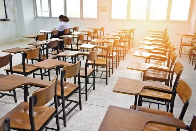 Si su hijo desertó del colegio ahora lo puede inscribir en uno