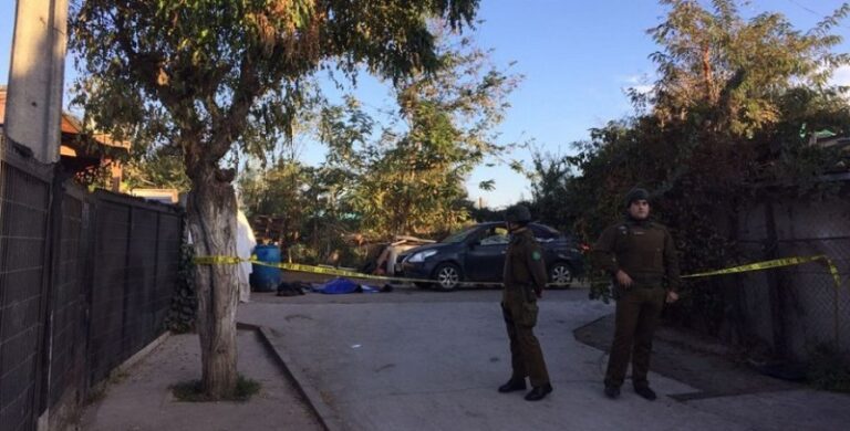 Asesinan a un hombre en Buin y cuerpo es arrojado a canal de regadío