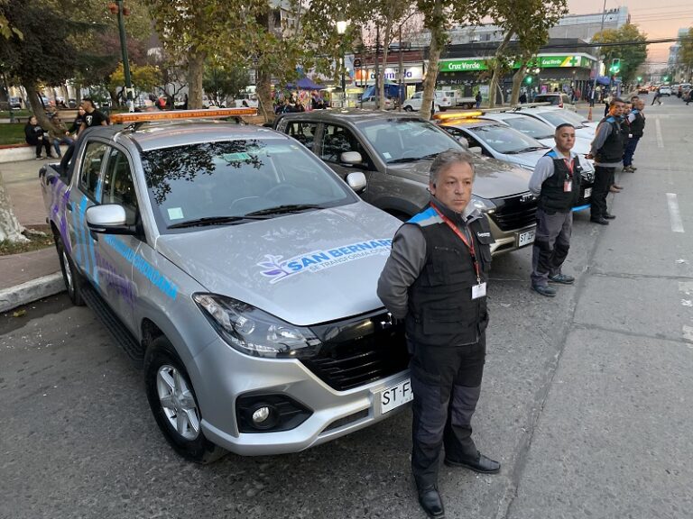 10 nuevas camionetas se suman a la guerra contra la delincuencia en San Bernardo