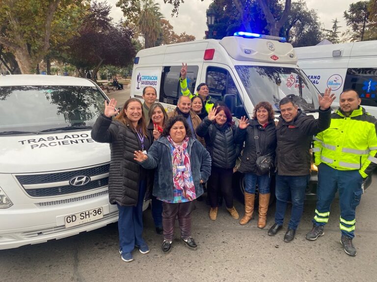 Lo Herrera tiene su ambulancia y una van para traslado de pacientes y funcionarios