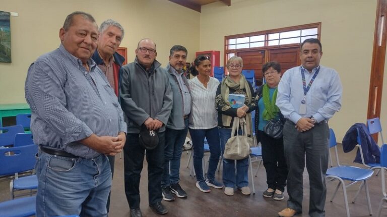 CGE se reúne con dirigentes de la Unión Comunal de Paine para evaluar avance de iniciativas en la comuna