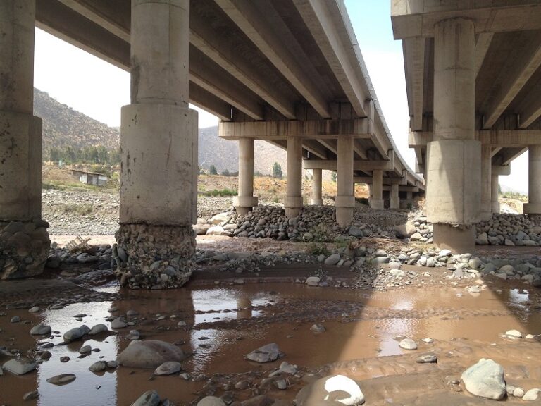 Río Maipo, otra vez bajo amenaza por nuevo proyecto de extracción de áridos