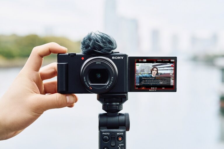 Sony Electronics anuncia la más reciente cámara para vlogs, la ZV-1 II, con zoom  ultra gran angular