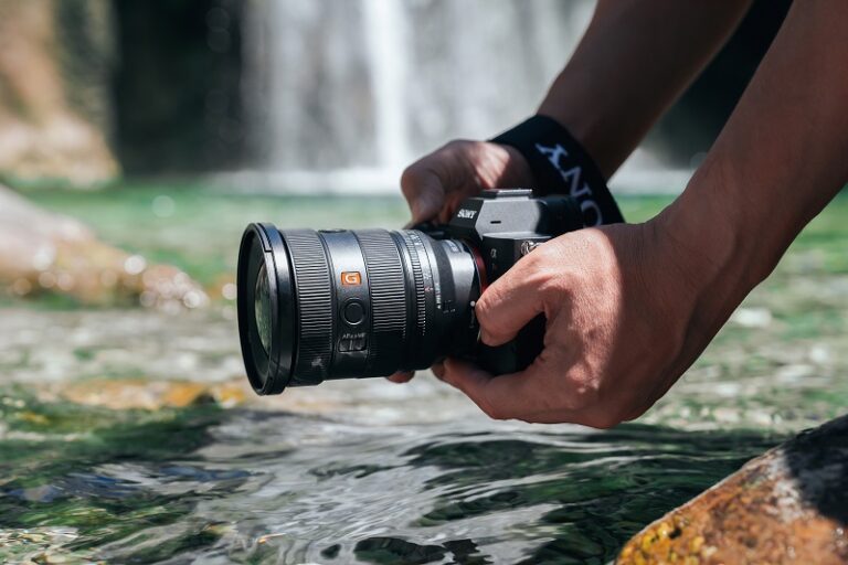 Sony lanza dos nuevas cámaras serie Alpha 7C