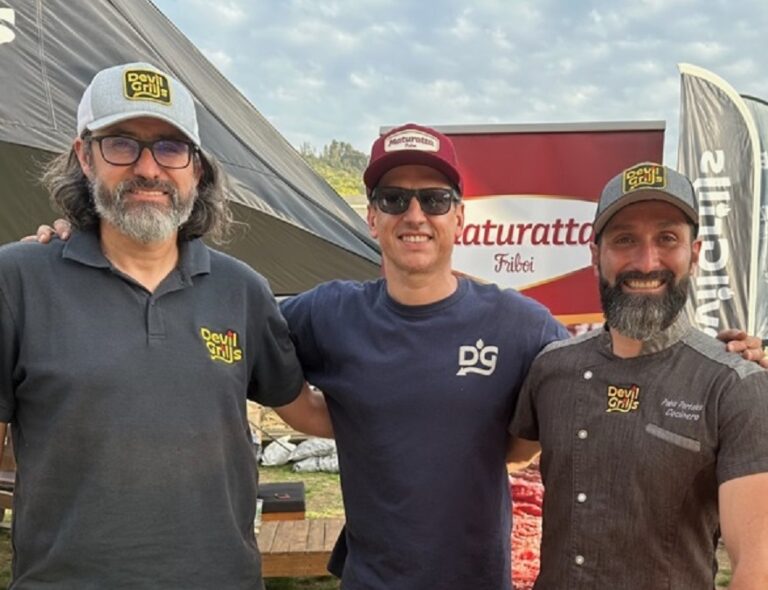 Devil Grills y Maturatta «parrillaron» en el Santiago Grill Festival