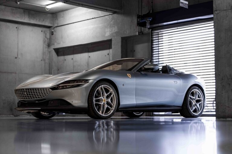 Ferrari Roma Spider, la nueva dolce vita llega a Chile