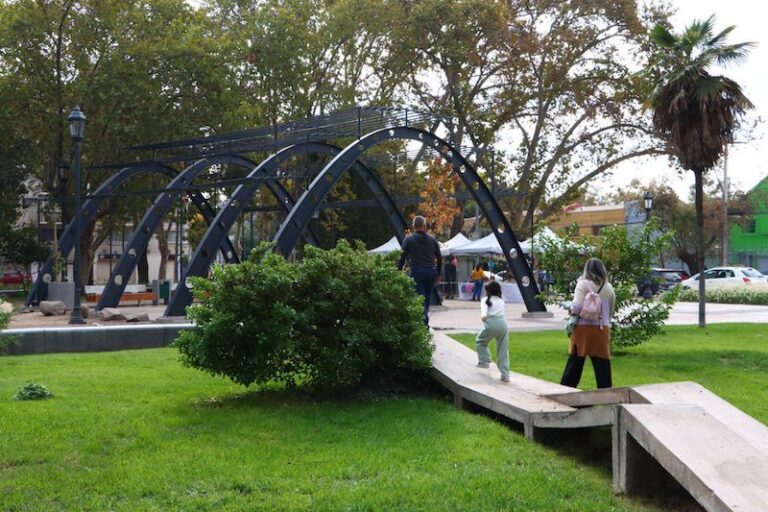 Se reinauguró tradicional Plaza «Ángel Guarello», ícono del Barrio Obrero Ferroviario