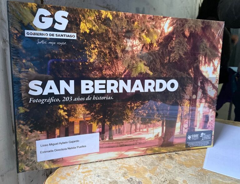Se presentó “San Bernardo fotográfico: 203 años de historia”, un libro con alma de vecino