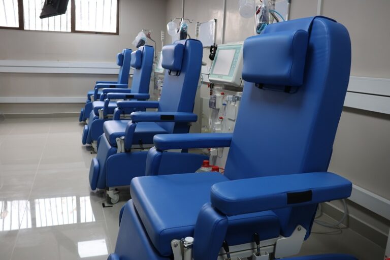Buin inaugura moderno Centro de Diálisis y mejora calidad de vida de pacientes