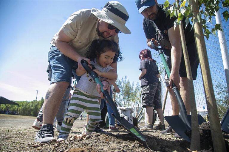Día de la Familia de Vulco potenció cuidado del medio ambiente con reforestación, sustentabilidad y responsabilidad social empresarial