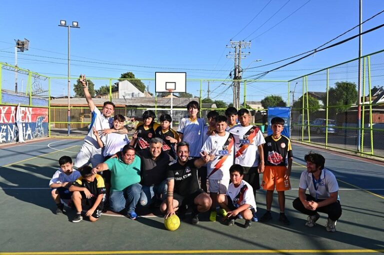 Villas Santa Ana y Confraternidad tienen renovadas multicanchas