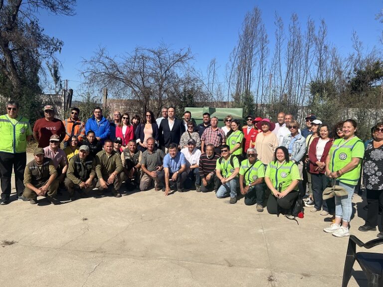 Consorcio Santa Marta entrega 22 toneladas de compost para la recuperación del Jardín Botánico