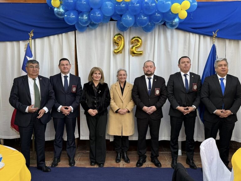 Calera de Tango celebra a la PDI por sus 92 años de vida